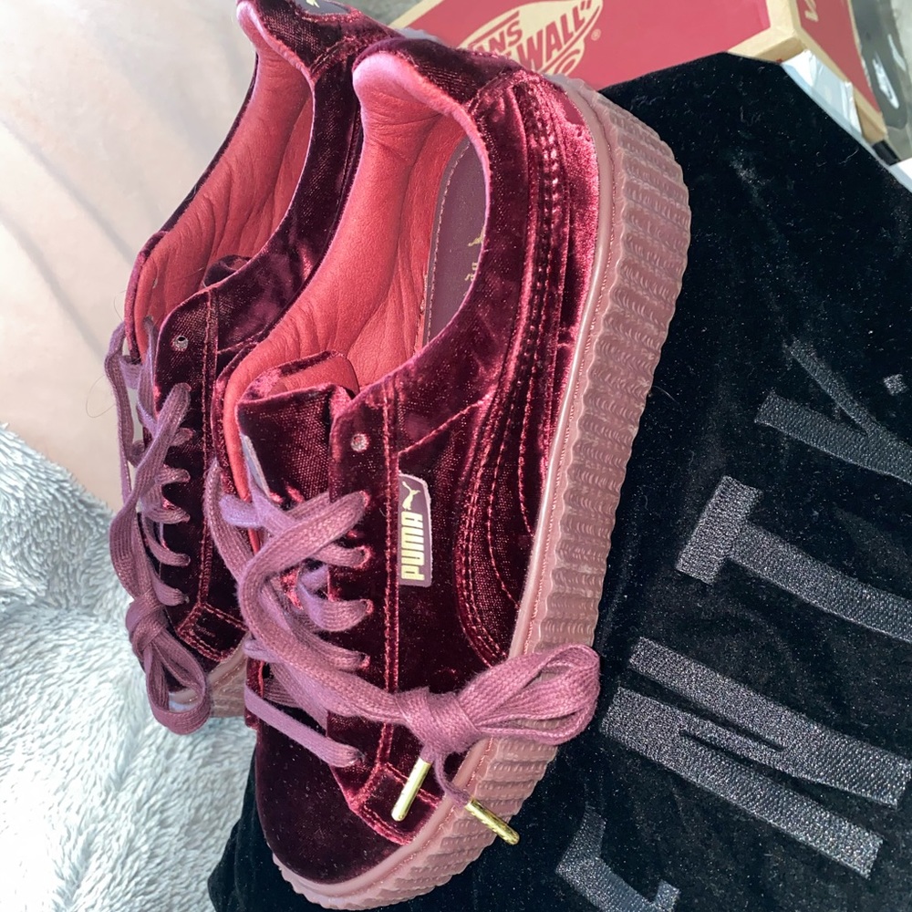 Rihanna’s Creeper Velvet Pumas